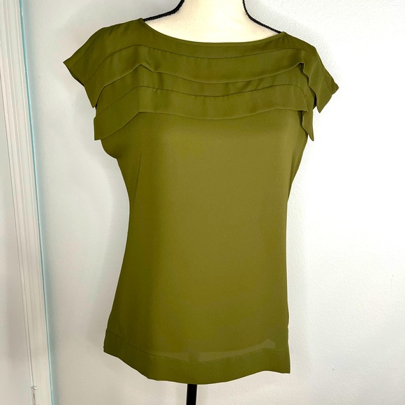 Banana Republic Tops - Banana Republic Sheer Ruffle Layer Blouse